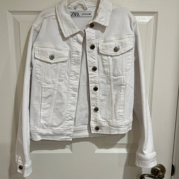 ZARA WHITE DENIM JACKET - Picture 1 of 4